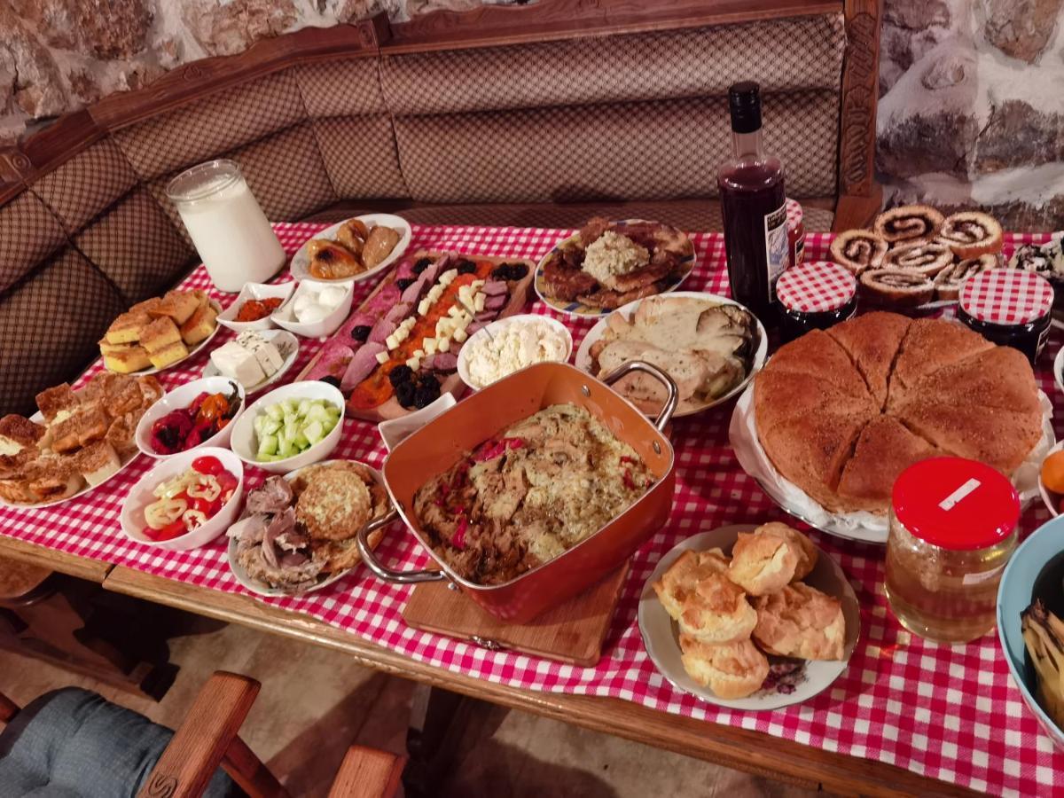 Konak -Guest House -Ramonda Serbika Ниш Экстерьер фото
