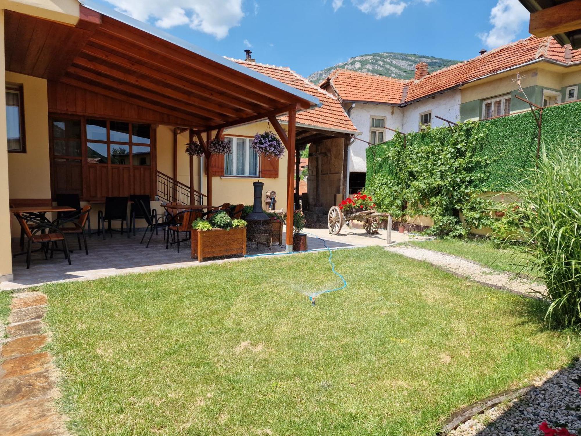 Konak -Guest House -Ramonda Serbika Ниш Экстерьер фото